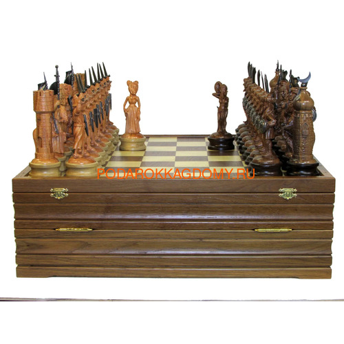 Деревянные резные шахматы
